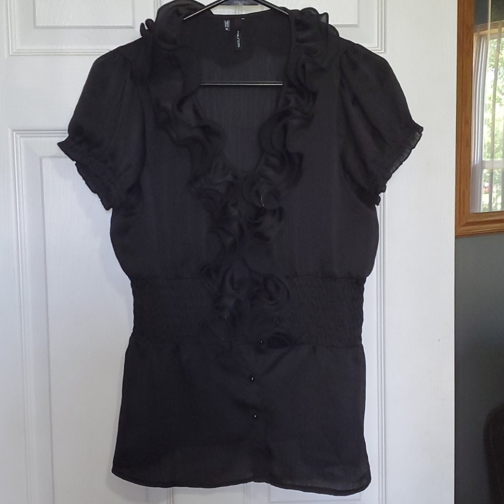 Maurices shirt
